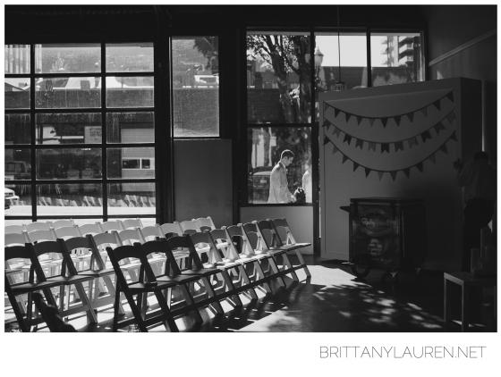 Portland Wedding Photographer - Urban Studio 16